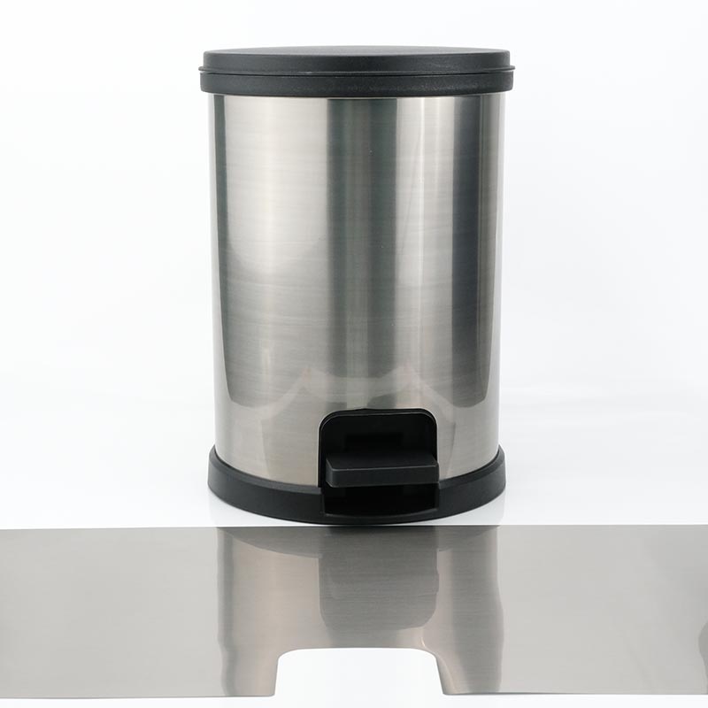 ゴミ箱射出成形金型ラベル